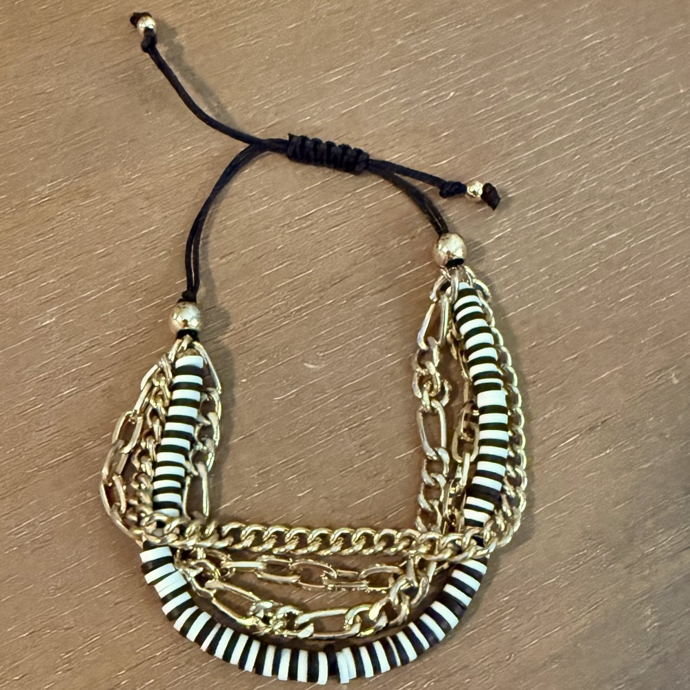 Gold and Black‎ Beaded Bracelet